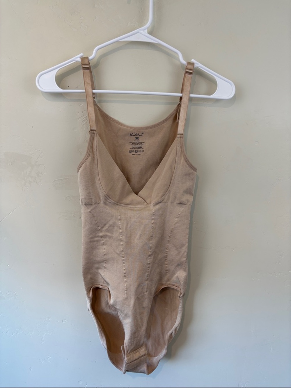 3/$10💕 Shapewear Bodysuit Scoop V-Neck in Nude - Under Where?